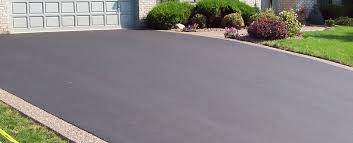 Best Decorative Concrete Driveways  in Beardstown, IL